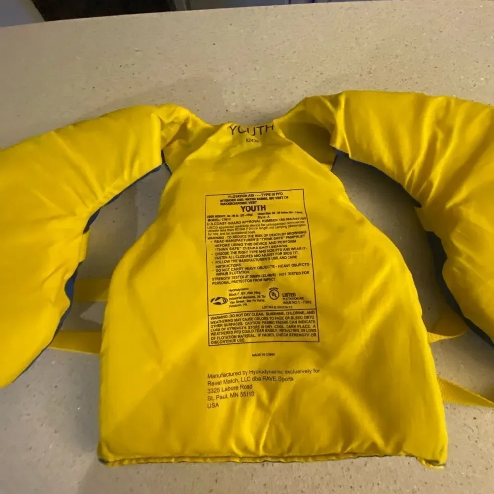 Children’s swimming vest